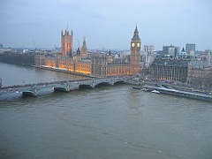 087 Dans London Eye Wheel - Tamise et Parlement